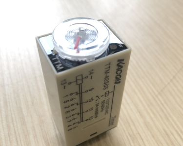 Rơ le thời gian TTM-4030S 24VDC 